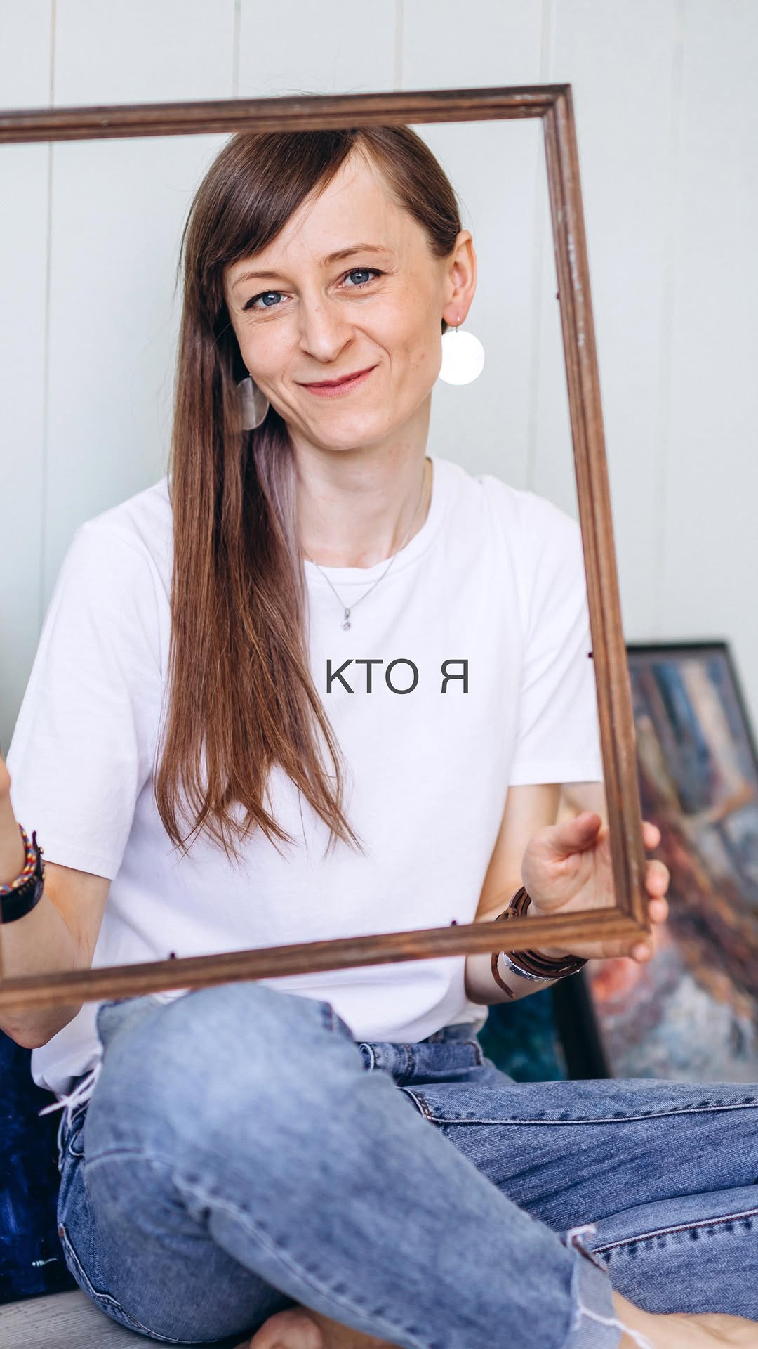 Моя визитка💙
Кто я и что делаю.
Больше о том, про что моя живопись и чем я могу быть Вам полезна —
в
